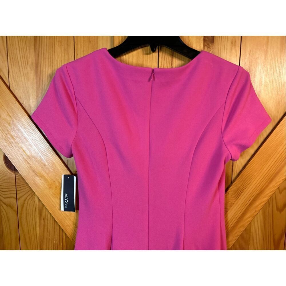 Alyx Dress short sleeve Dorito cut out fit flare fuchsia size 4 nwt (4841)￼￼ - Picture 6 of 8